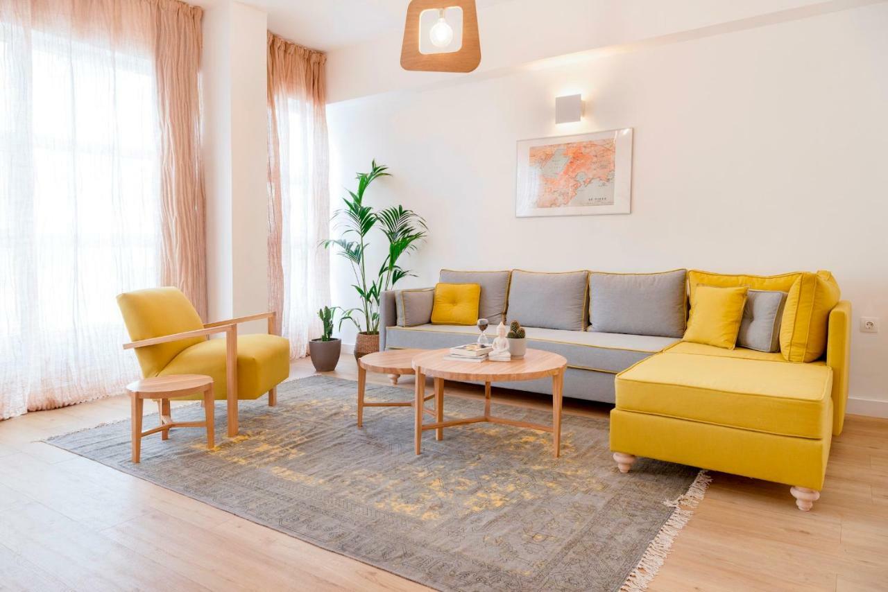 Maryflower Premium Piraeus
