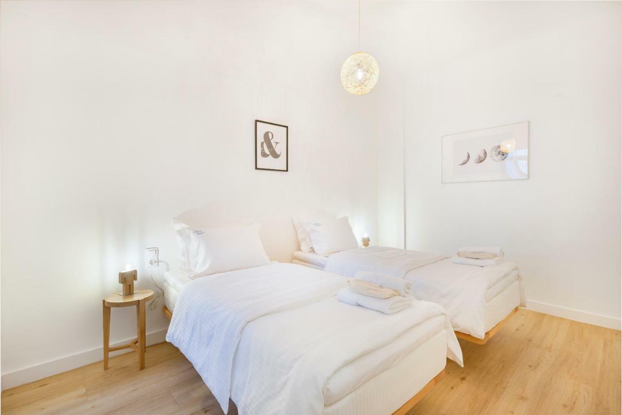 Maryflower Premium Piraeus